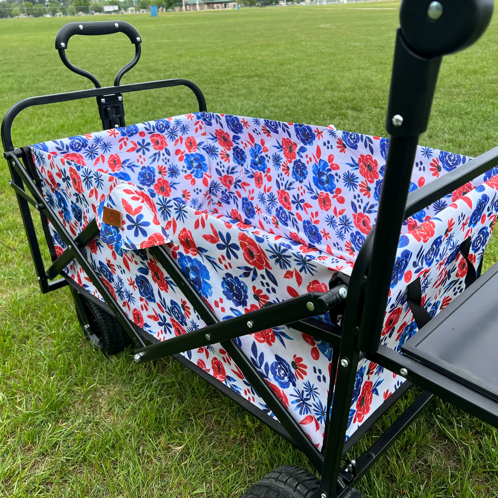 Americana Floral Stroller Wagon - Image 3