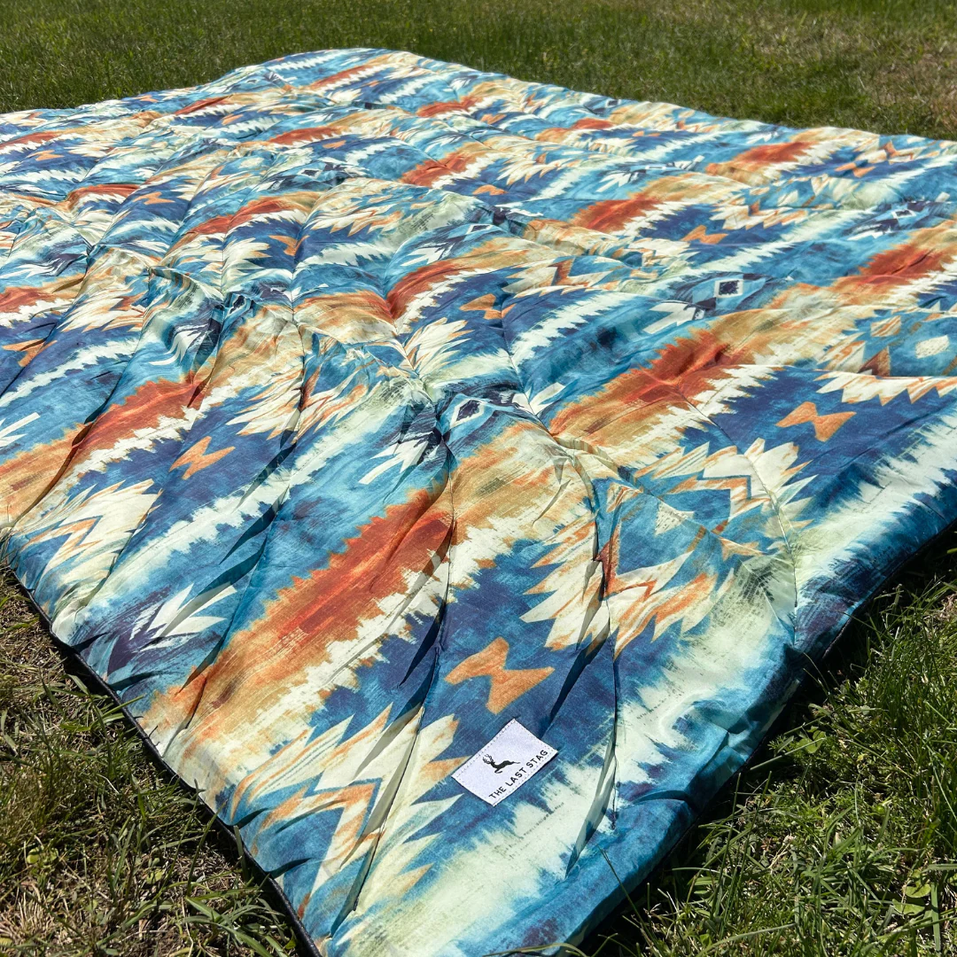 Aztec - Indoor/Outdoor Puffy Blanket - Image 4