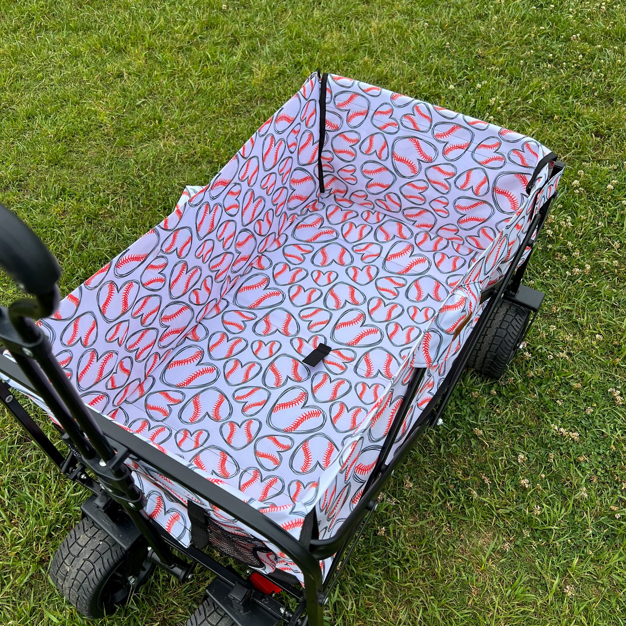 Baseball Hearts Tailgate Wagon - Image 7