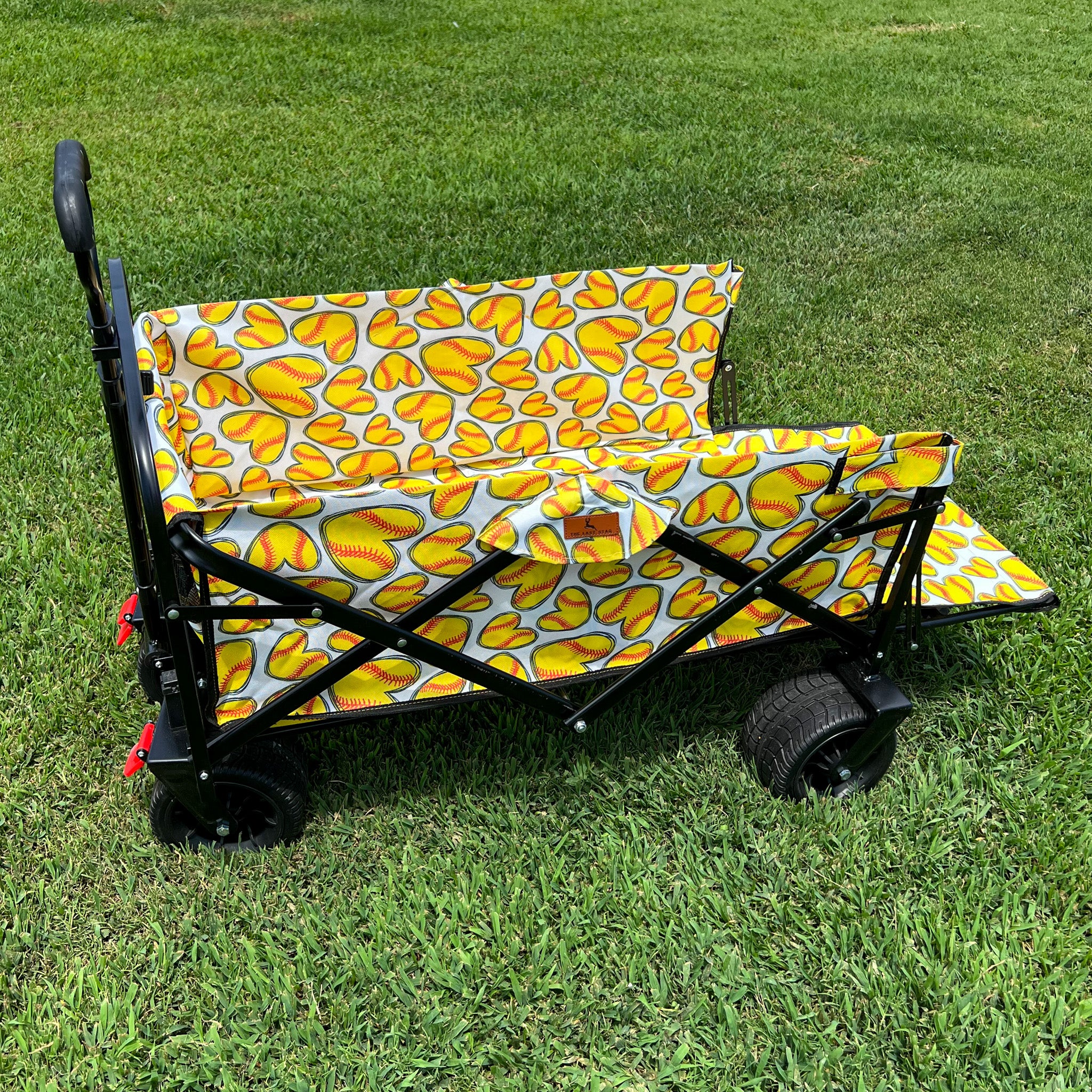 Softball Hearts Tailgate Wagon - Image 4